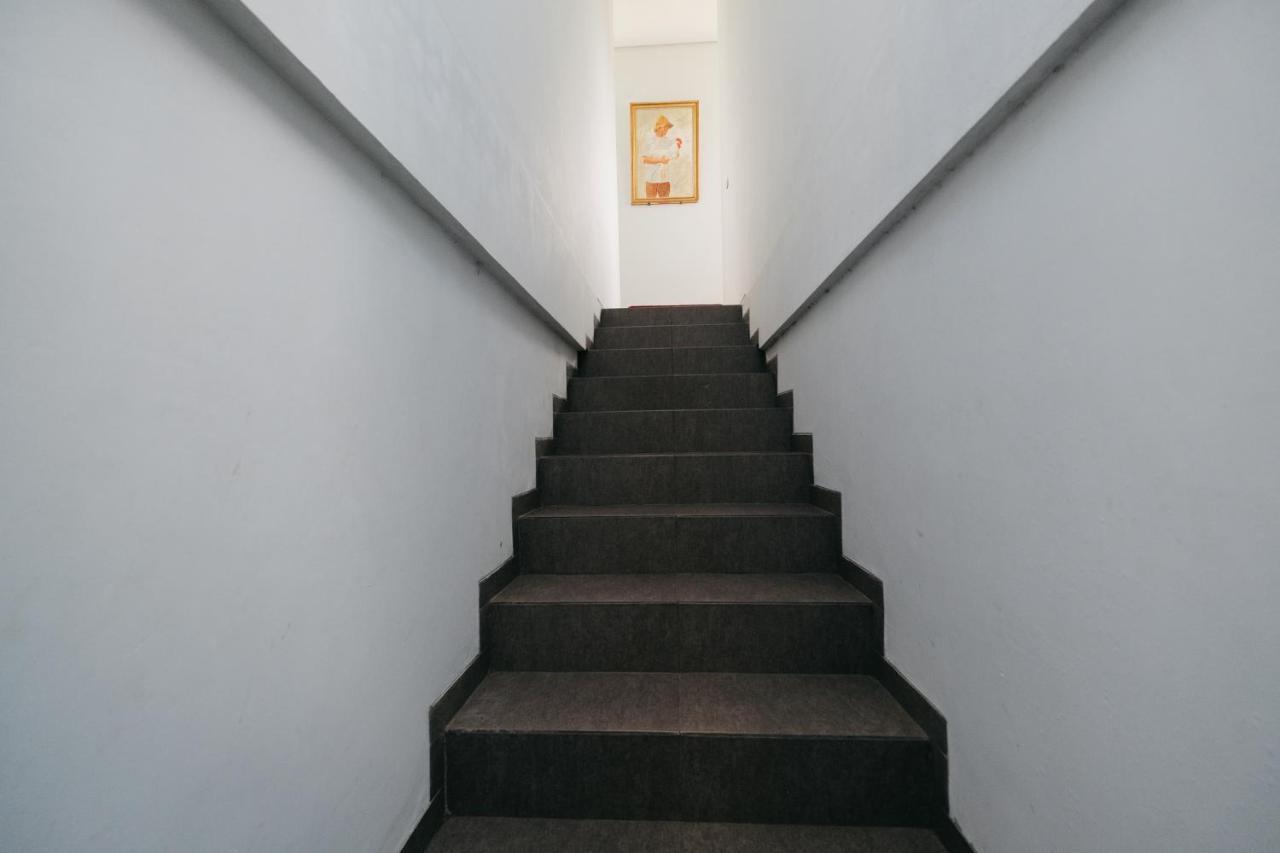 D'Tamblingan Guest House At Taman Griya Jimbaran Redpartner - Minimum Stay 30 Nights Exterior photo