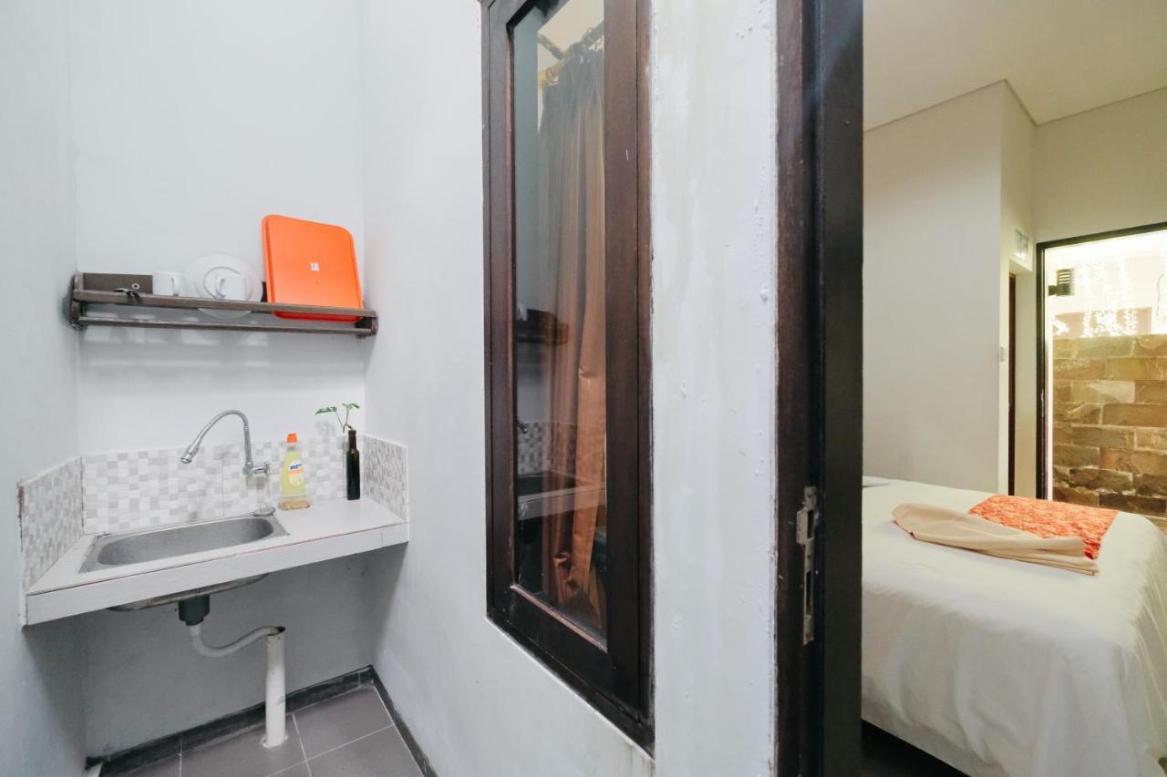 D'Tamblingan Guest House At Taman Griya Jimbaran Redpartner - Minimum Stay 30 Nights Exterior photo